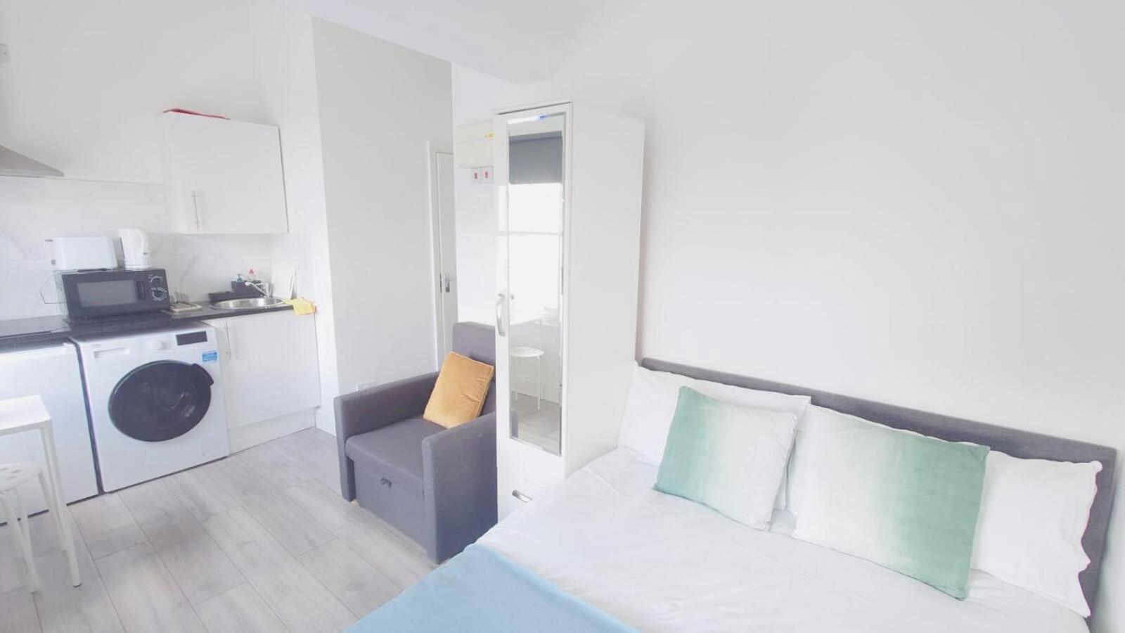 Comfort Camden Studio Apartments London Exterior photo